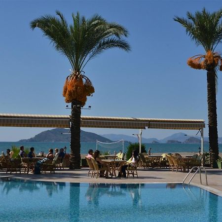 Sunset Beach Club Lebrentals 페티예 외부 사진